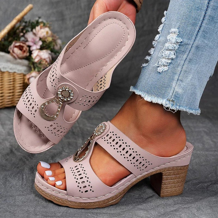 FAIITH | Stylish and Cozy Orthopedic Sandals
