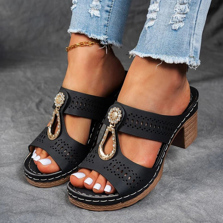 FAIITH | Stylish and Cozy Orthopedic Sandals