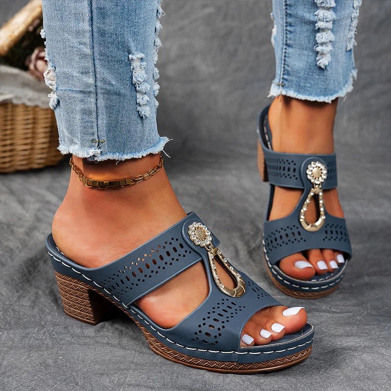 FAIITH | Stylish and Cozy Orthopedic Sandals