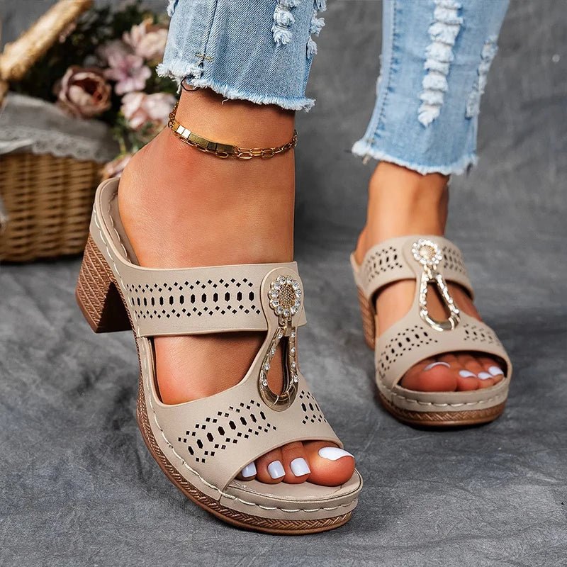 FAIITH | Stylish and Cozy Orthopedic Sandals