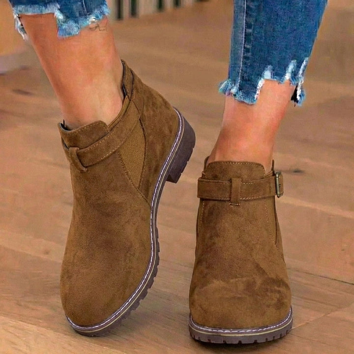 Elegantly Designed Orthopedic Boots