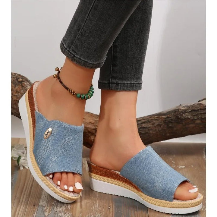 Ayessia - Comfort-Focused Ergonomic Sandals
