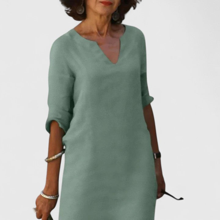 Taylor | Cozy V-Neck Dress