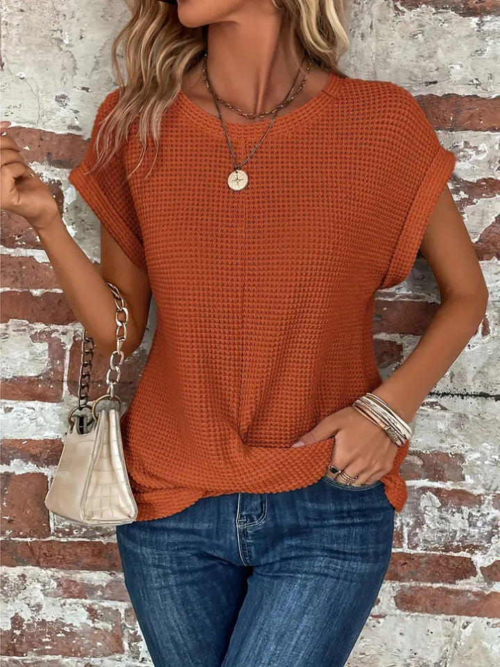 Sophie - The Adorable Sweetheart Round Neck Tee