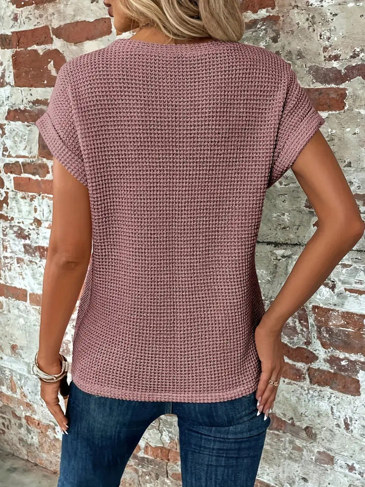 Sophie - The Adorable Sweetheart Round Neck Tee