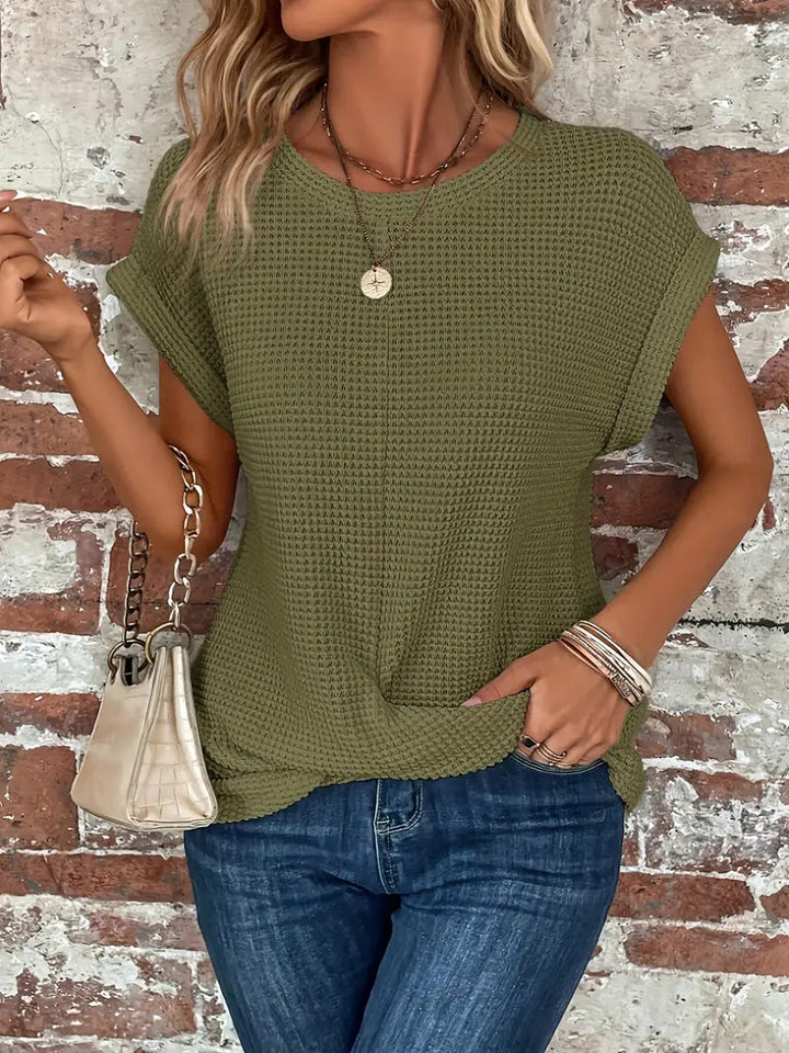 Sophie - The Adorable Sweetheart Round Neck Tee